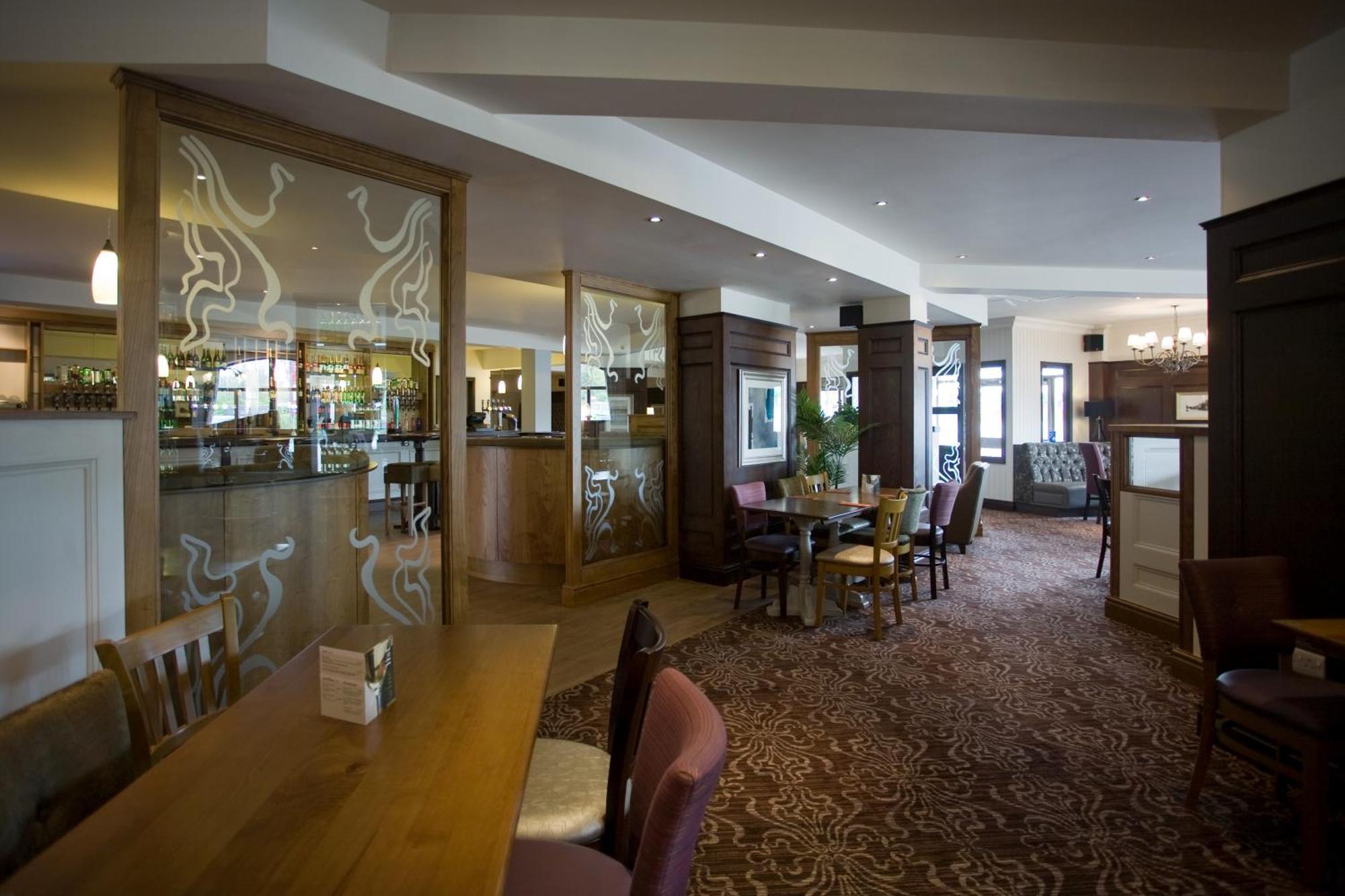 Hotel The Fairway Barnsley Exteriér fotografie
