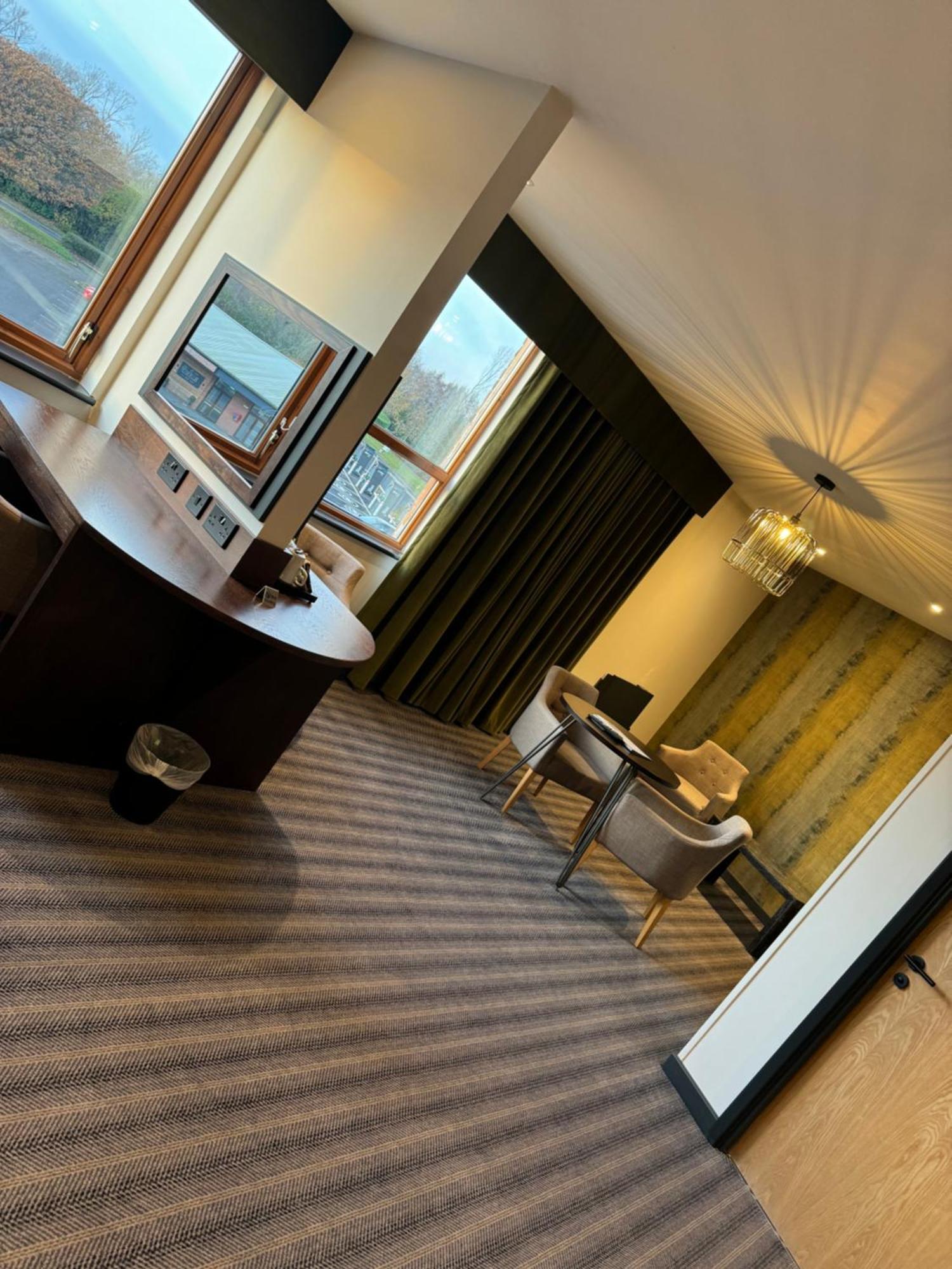 Hotel The Fairway Barnsley Exteriér fotografie